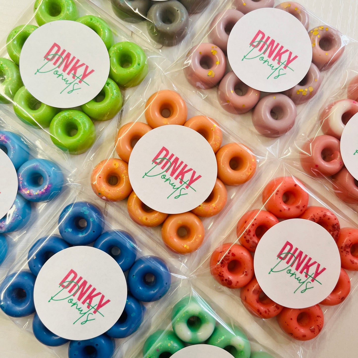 Dinky donut wax pack