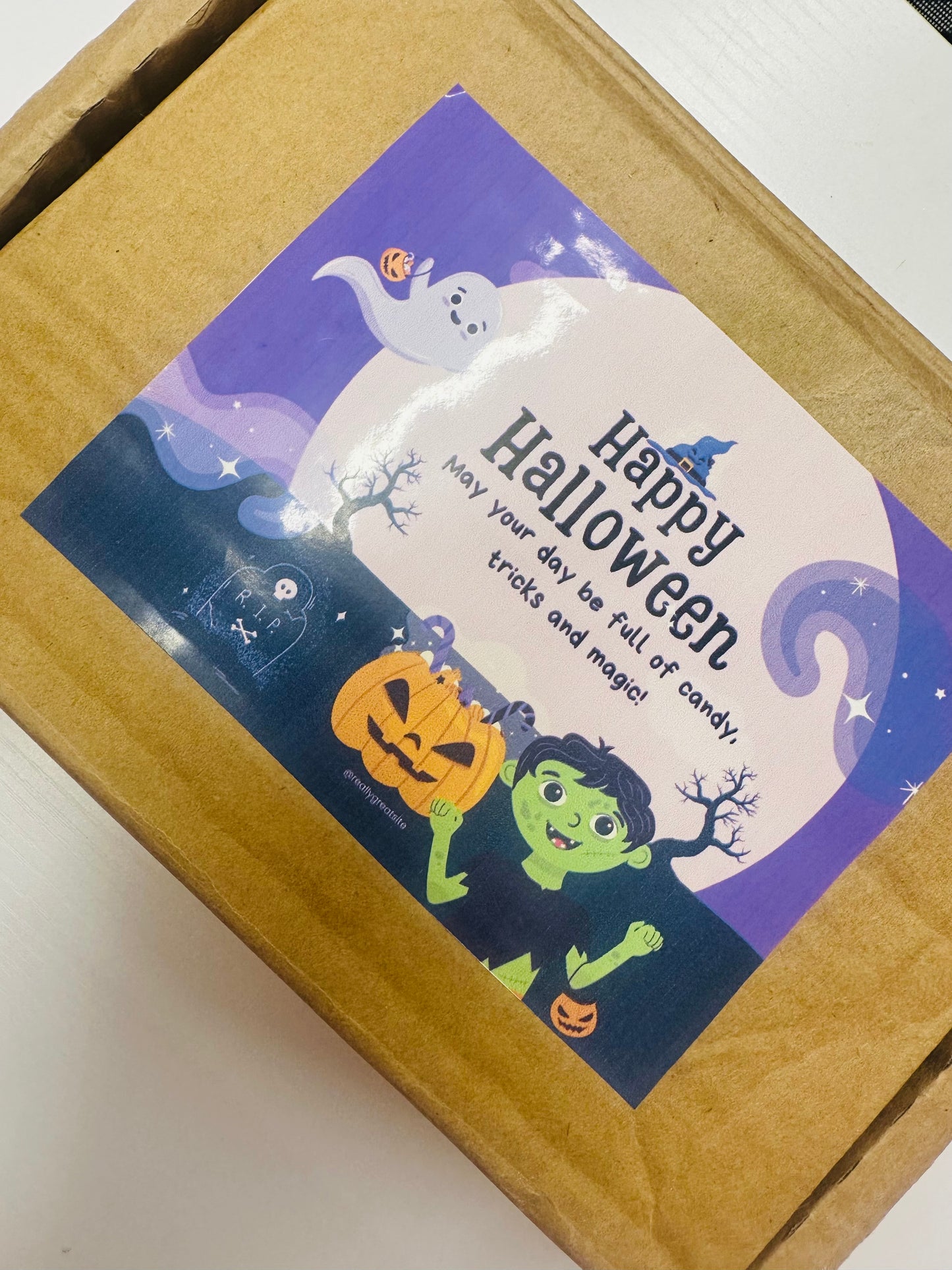 Paint your own Halloween box