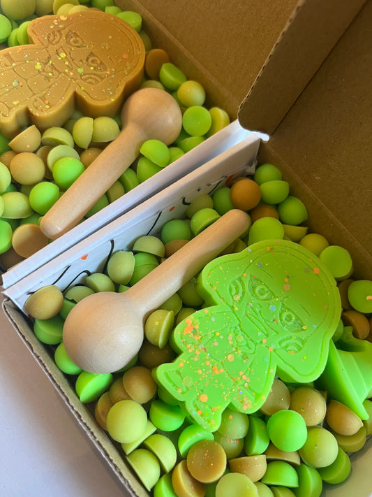 100g scoopie box- saw theme
