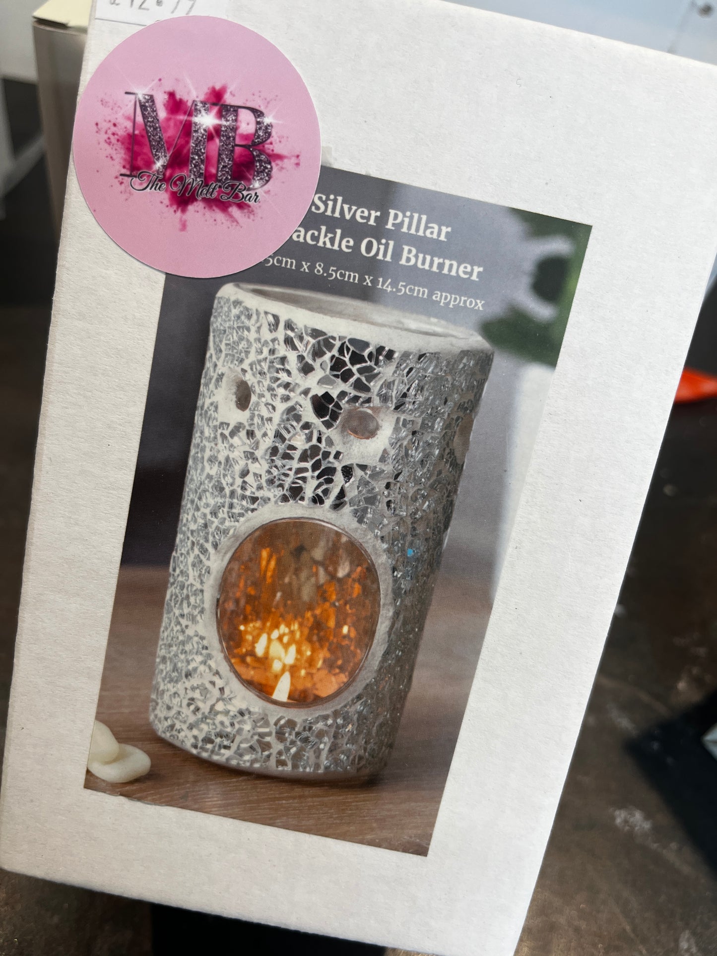 Pillar crackle wax burner